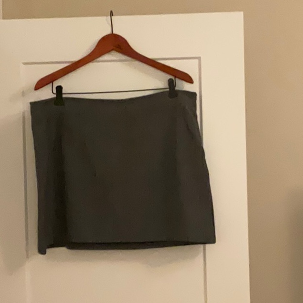 OLD NAVY GRAY HERRINGBONE MINI PENCIL SKIRT - SIZE 16